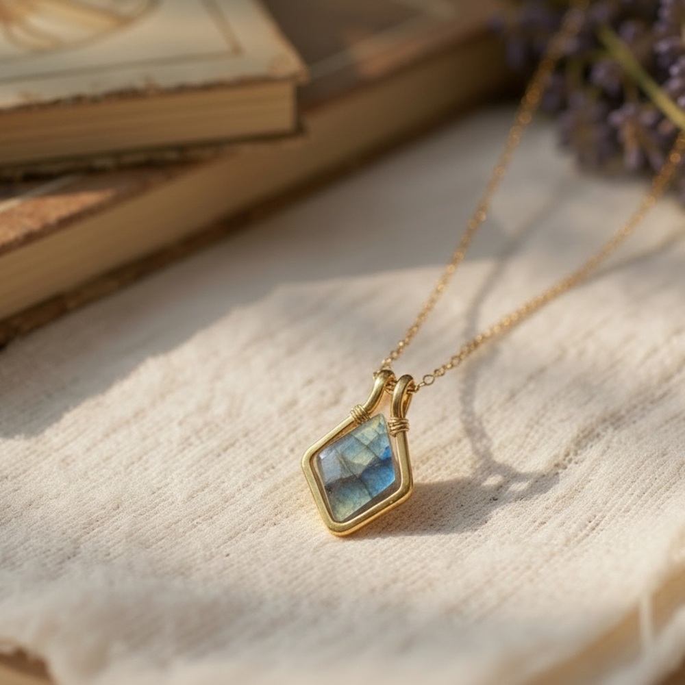 Elegant Gold Labradorite Necklace